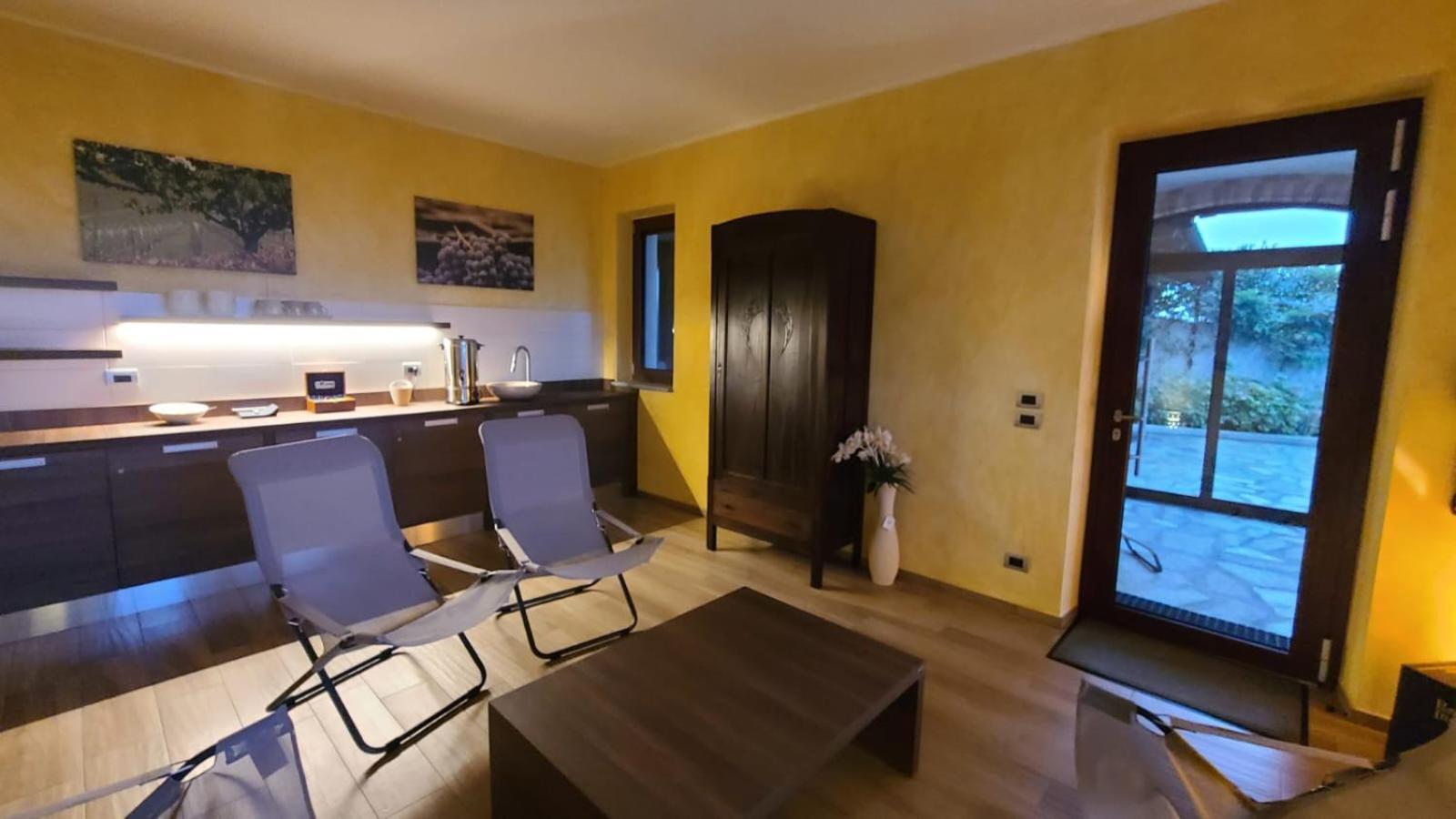 Casa Castella - Adults Only - Langhe Villa Diano dʼAlba Buitenkant foto
