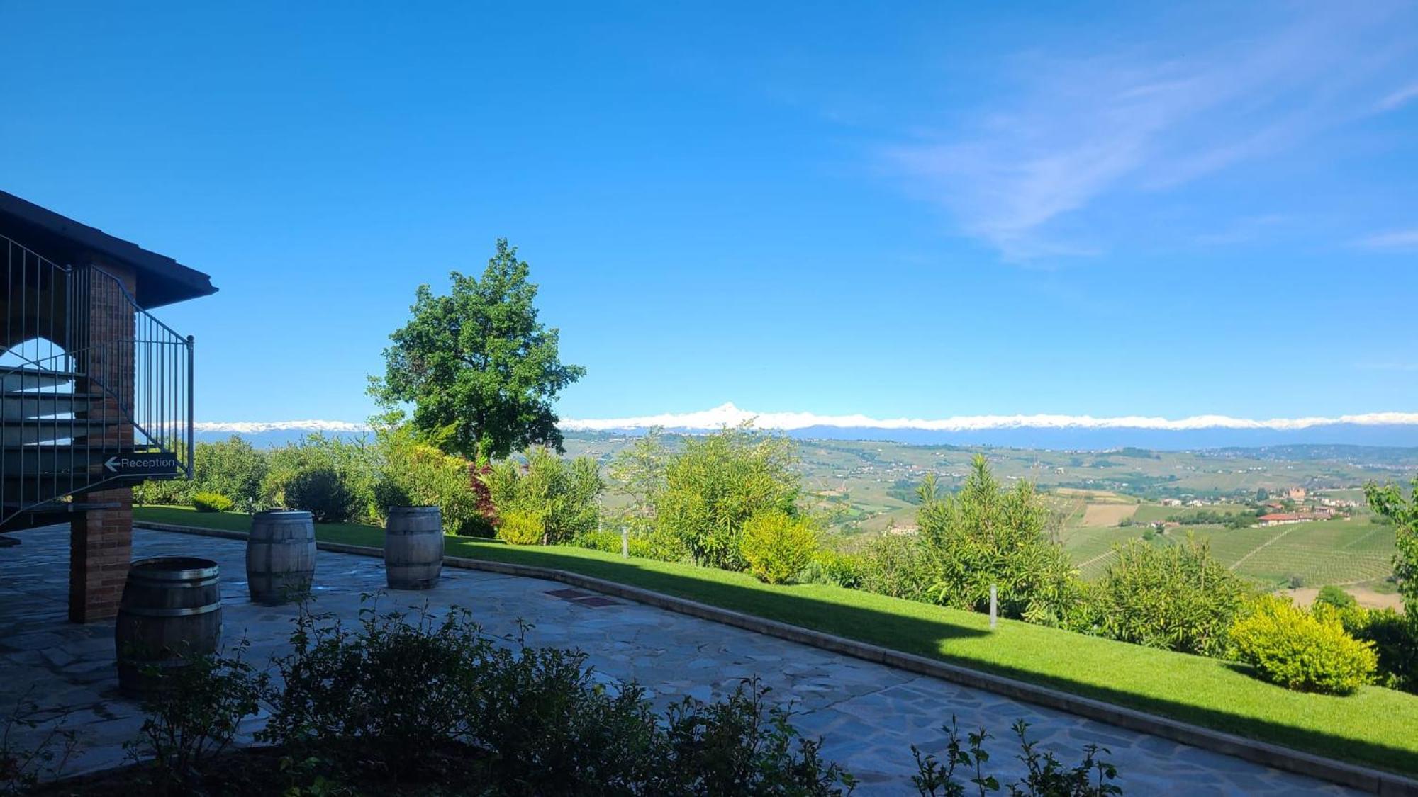 Casa Castella - Adults Only - Langhe Villa Diano dʼAlba Buitenkant foto